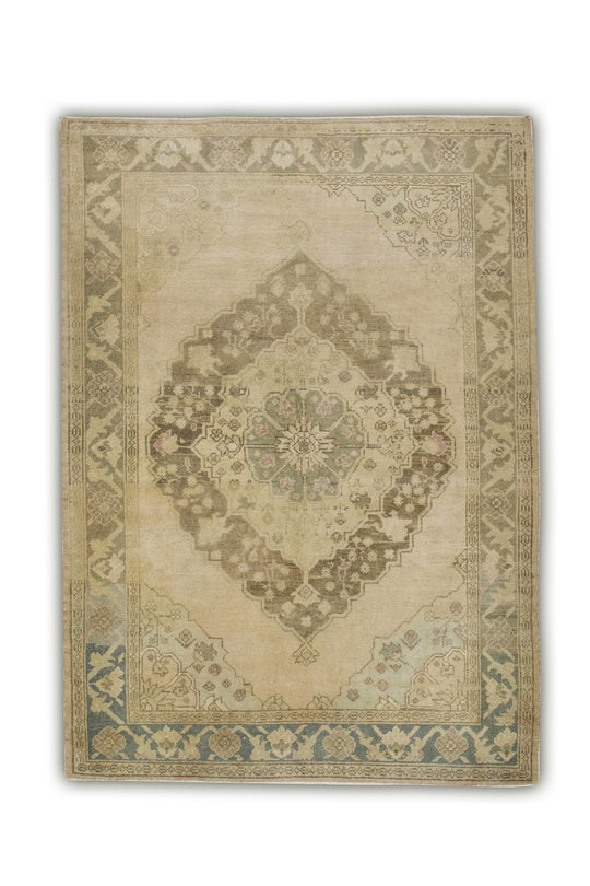 #240 Turkish Vintage Anatolian Rug  3'11" x 5'6"