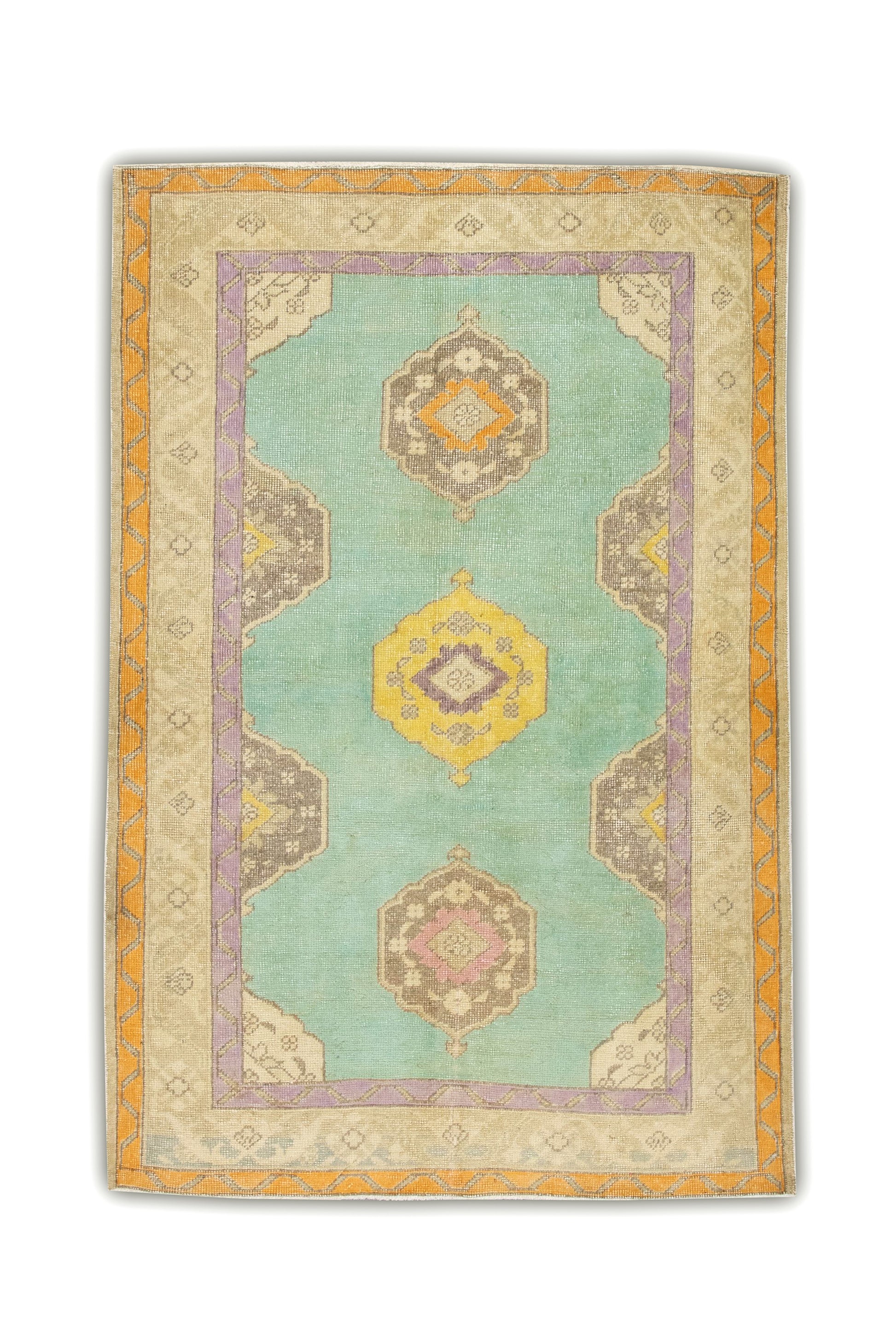 Turkish Vintage Anatolian Rug  3'10" x 5'9" #261
