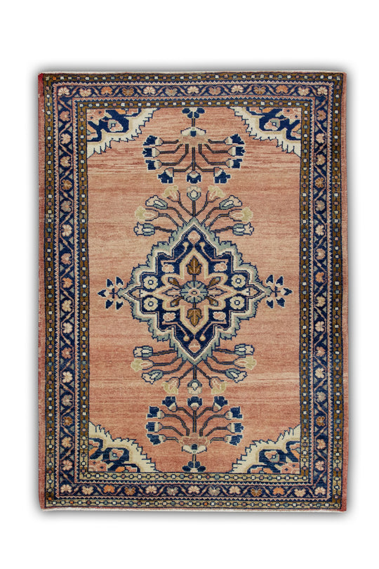 #239 Turkish Vintage Anatolian Rug  3'6" x 5'