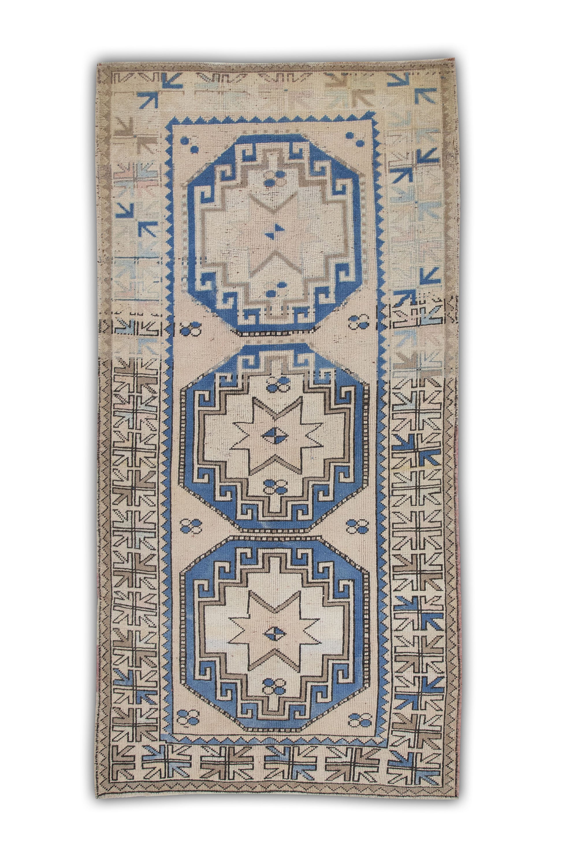 Turkish Vintage Anatolian Rug  3'9" x 7'4" #5005
