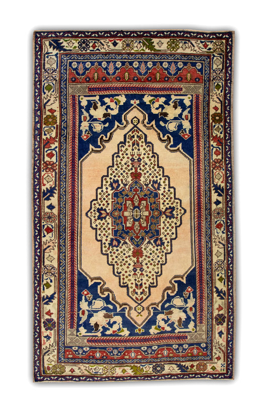 #25 Turkish Vintage Anatolian Rug  3'3" x 5'8"