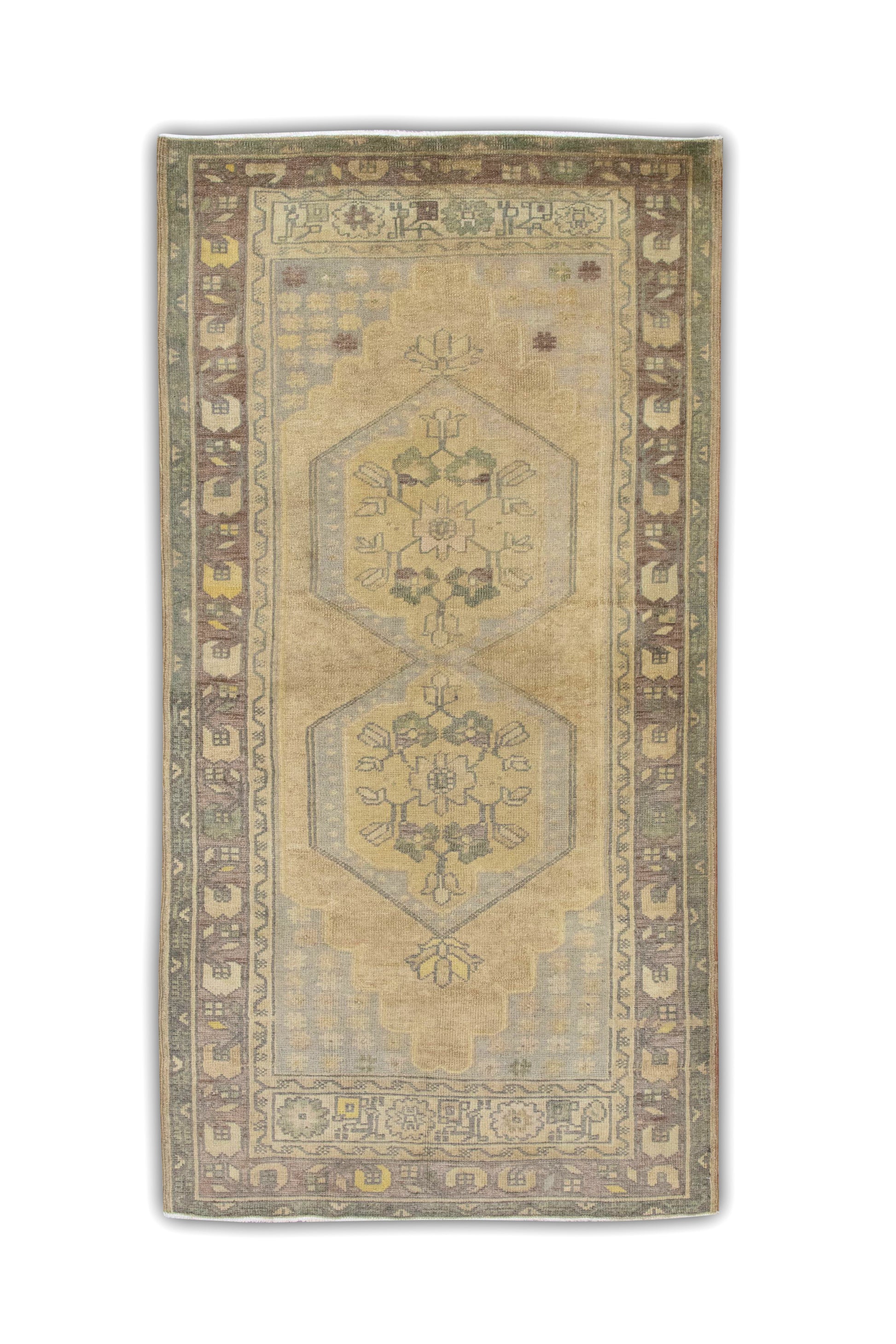 Turkish Vintage Anatolian Rug  3'3" x 6'8" #215