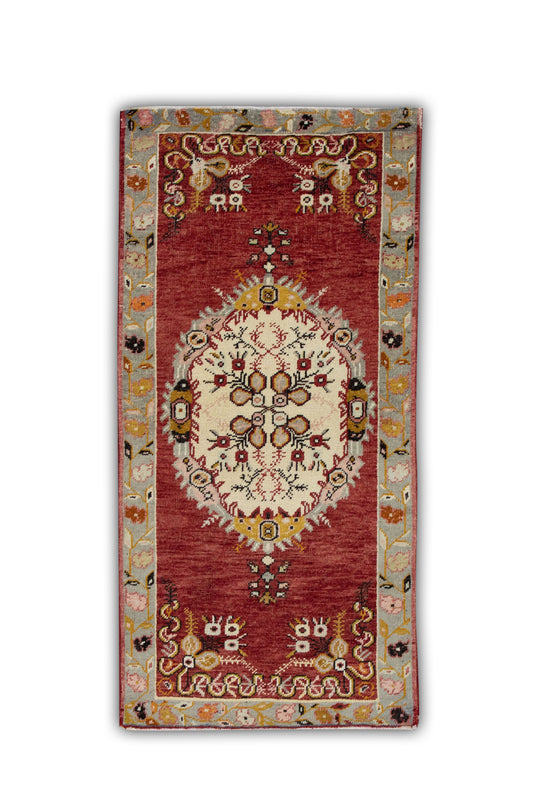 #254 Turkish Vintage Anatolian Rug  2'10" x 6'